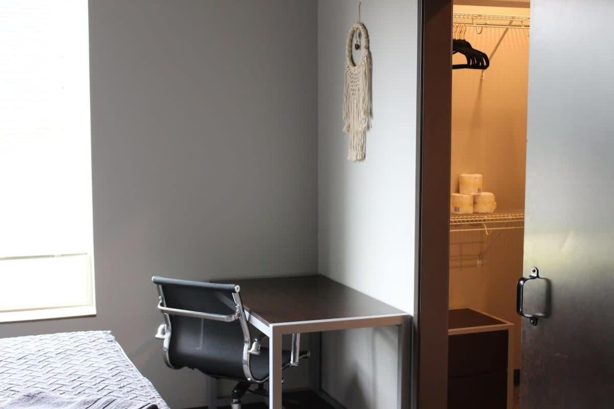 Spacious 2Br Suite Plus Patio Near Iowa State 에임스 외부 사진